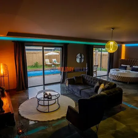 Inhouse Villa *