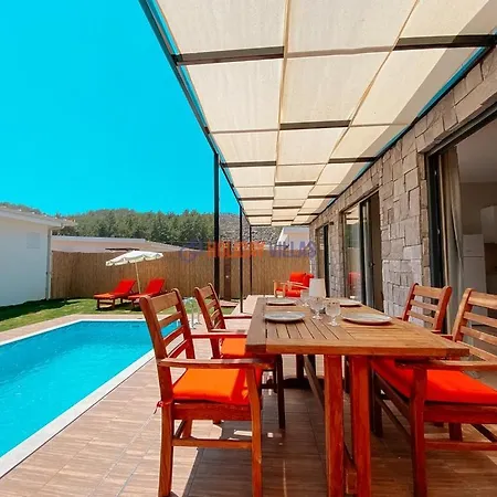 Villa Inhouse